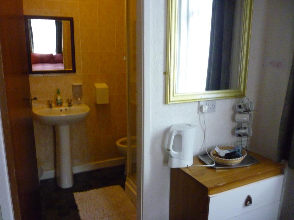 Bed & Breakfast The Cleveland Blackpool